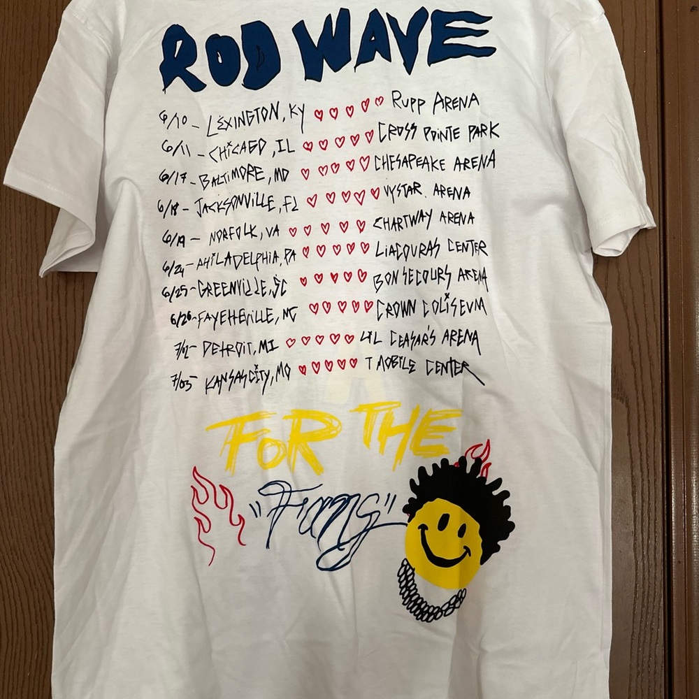 Rod Wave tee in large - Picture 3 of 6